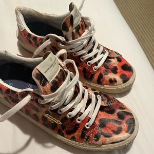 Animal print Golden Goose sneakers!